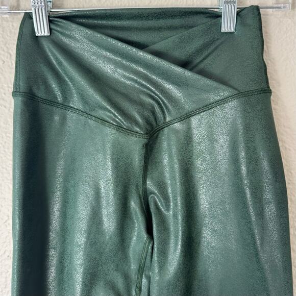 Aerie Offline The Hugger Dark Green Crossover Mid-rise Leggings Size Small - Picture 2 of 7